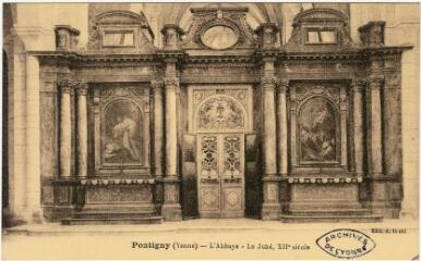 1 vue Pontigny (Yonne). L'abbaye. Le jubé, XIIe siècle.